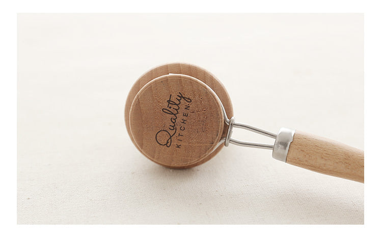 Simple wood handle pot brush