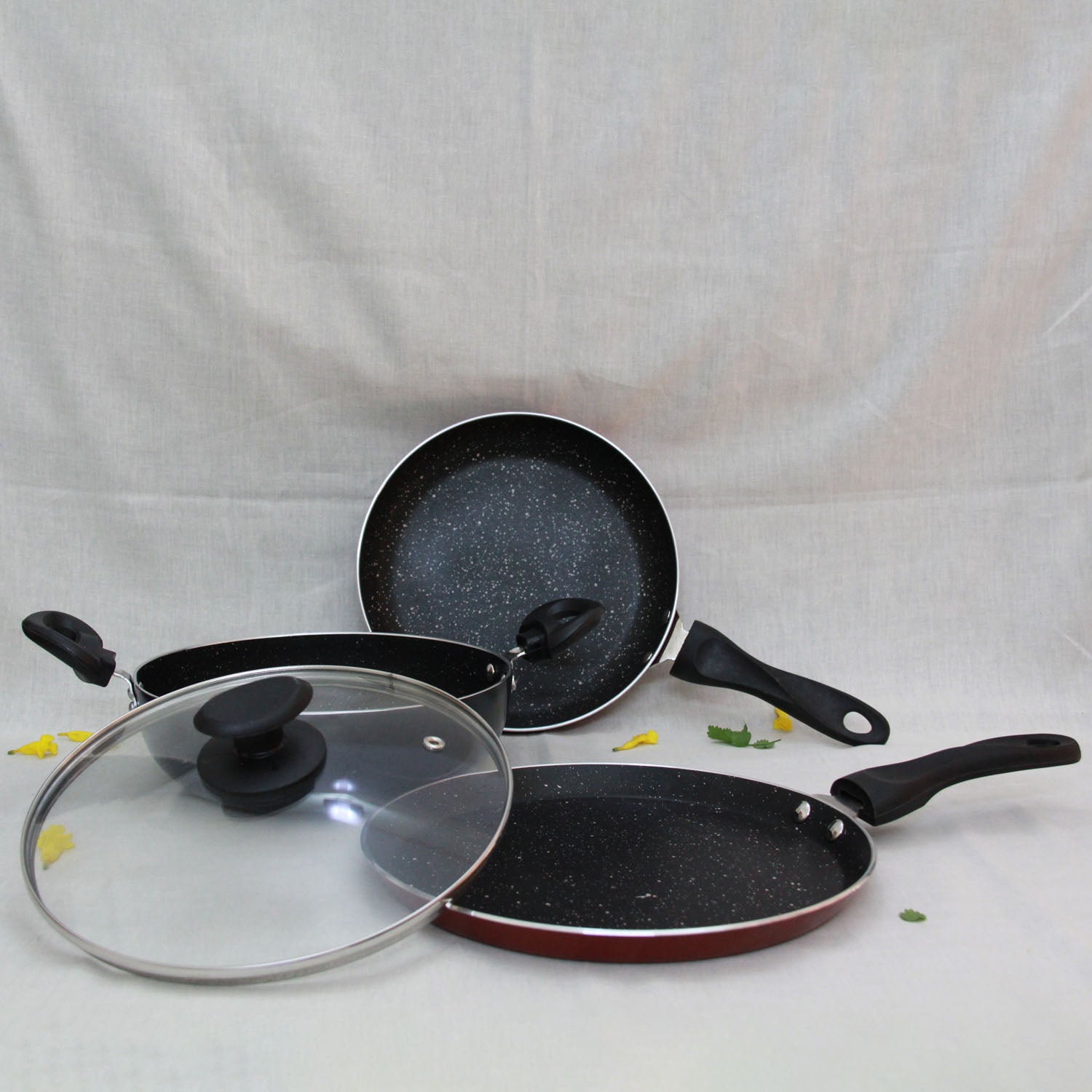 Non Stick Set of 5 for kitchenwear