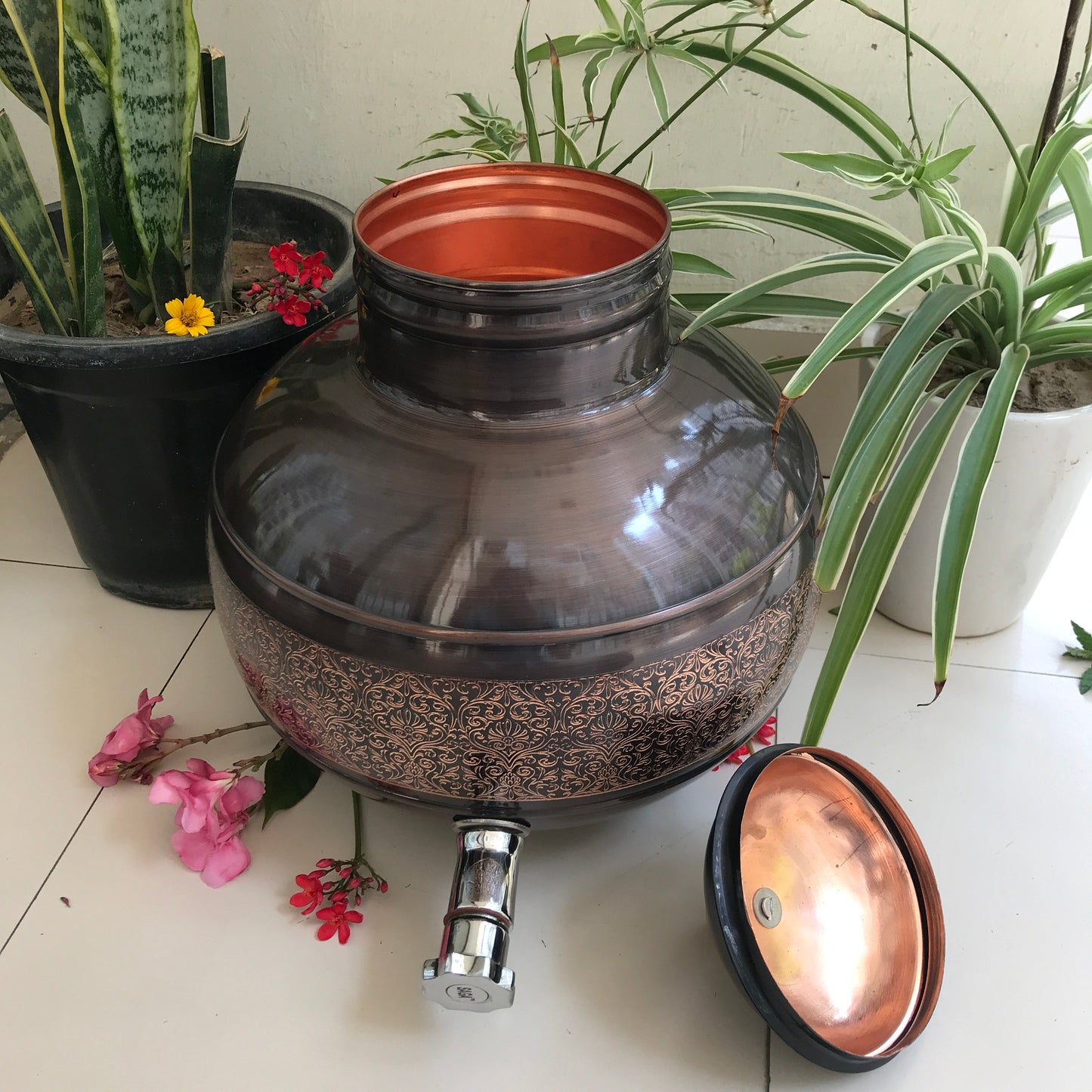 Pure Copper Water Dispenser Antique Engraved Ghada/Pot Capacity