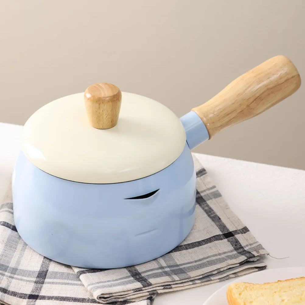 Japanese Style Milk Pot 14cm Non Stick Single Handle Cooking Pots Pure Iron Flat Bottomed Noodle Complementary Food Small Pot