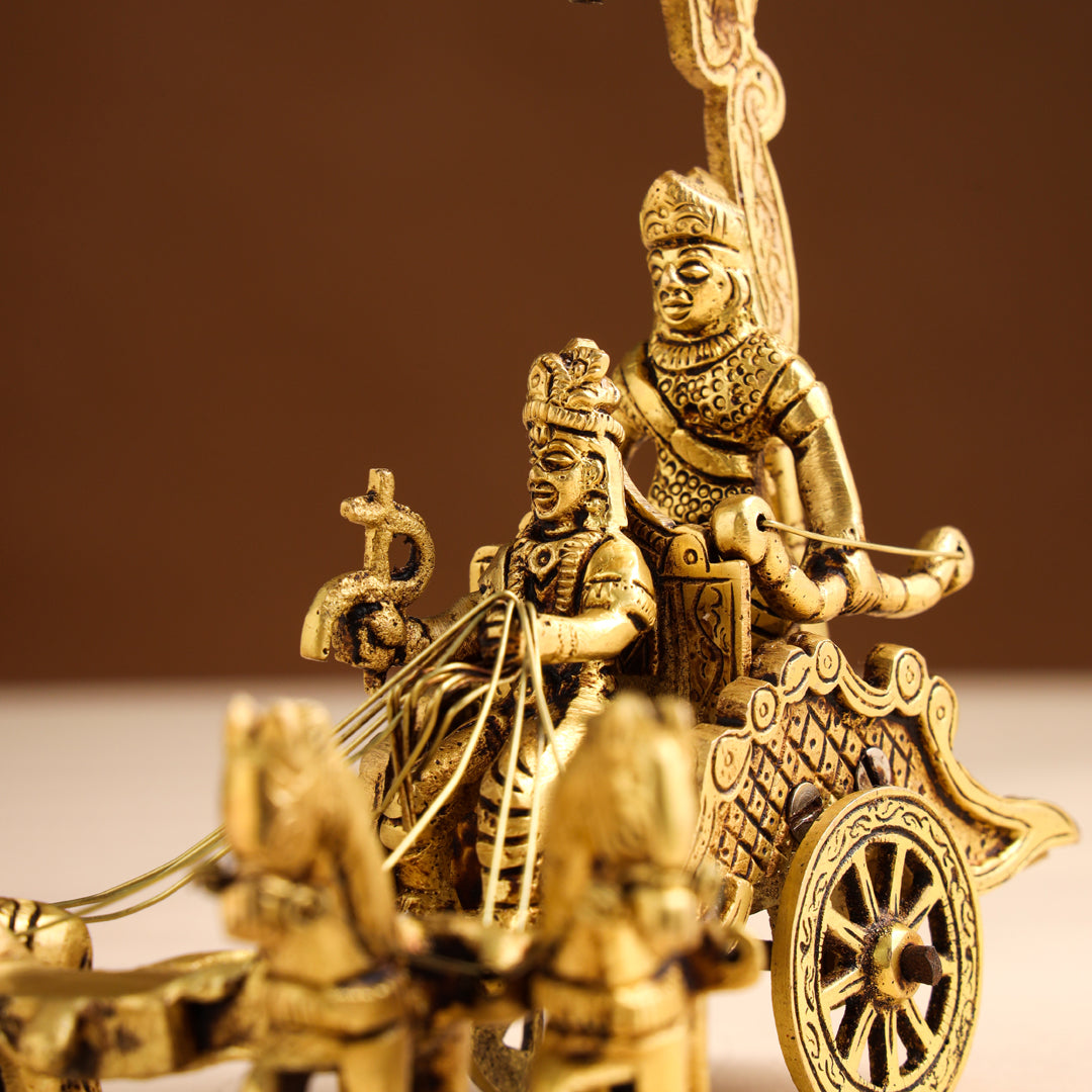 Brass Arjun and Krishna Rath – Divine Chariot Sculpture (7 Inch)