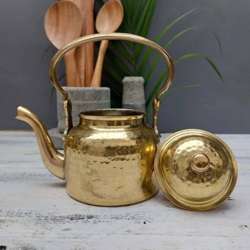 Brass kettle/ Tea Pot