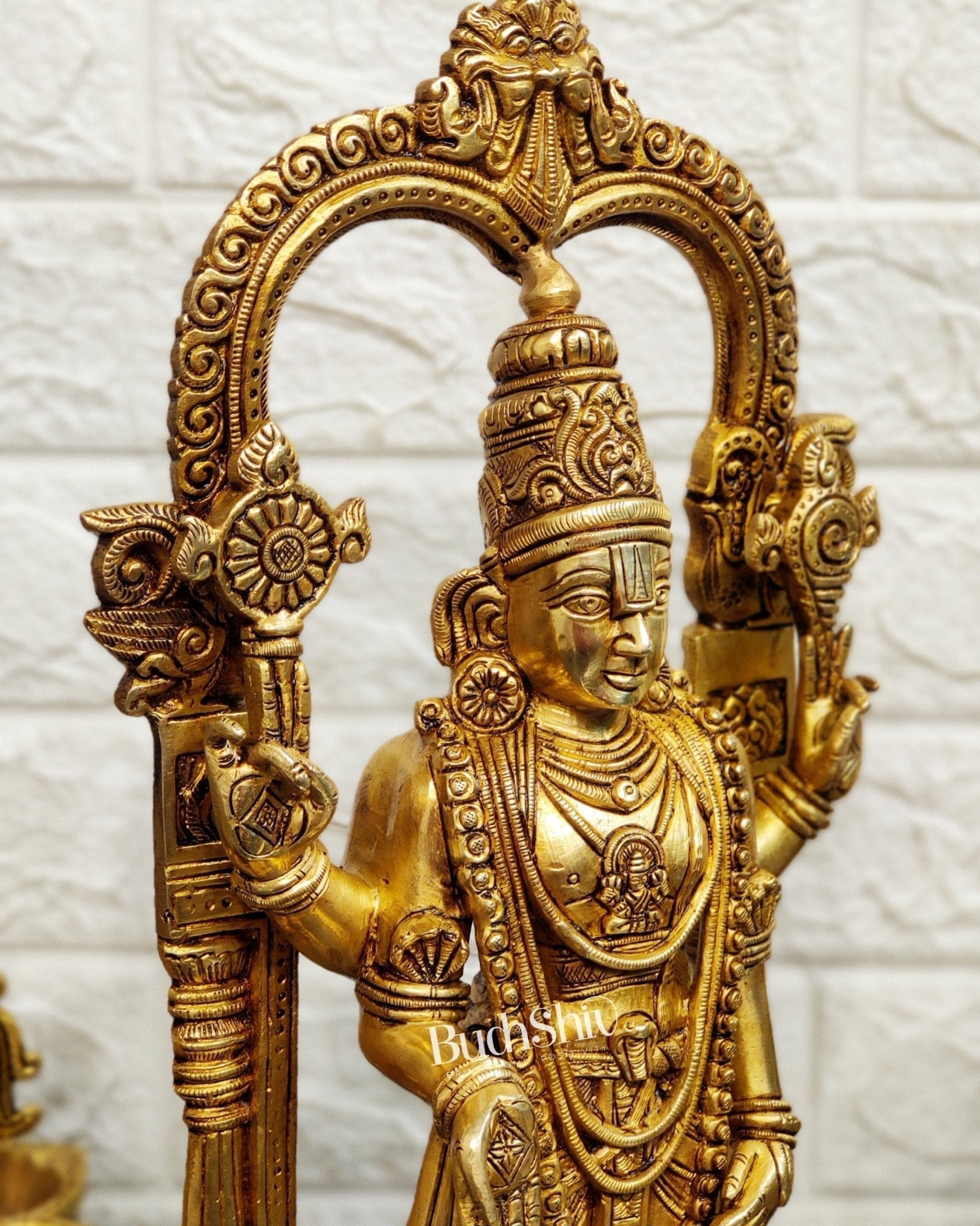 Sama Homes-brass tirupati balaji statue with prabhavali 16