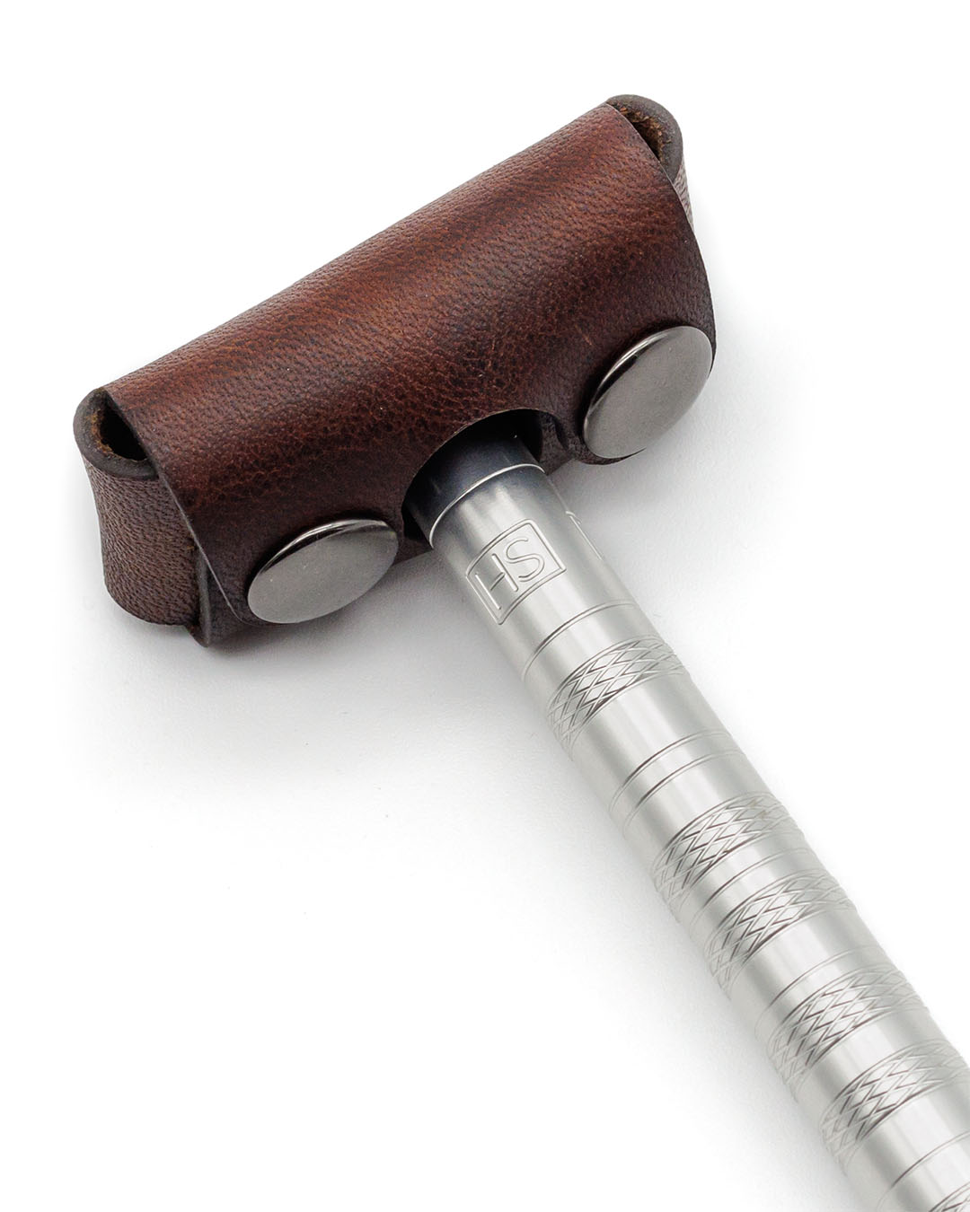 Henson Razor Brown Leather Head Cover – Genuine Leather Protection | Samahomes.ca