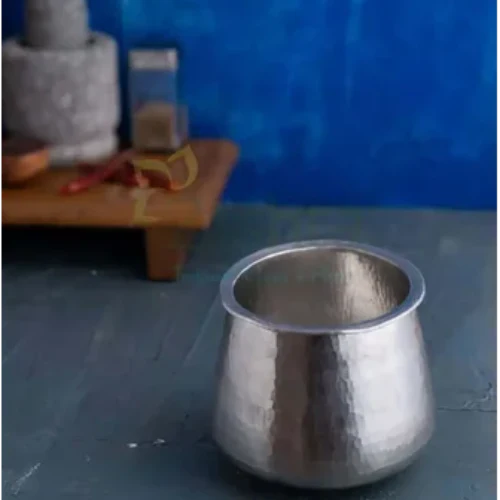 Eeya chombu (Tin vessel) - Vennathazhi Shape