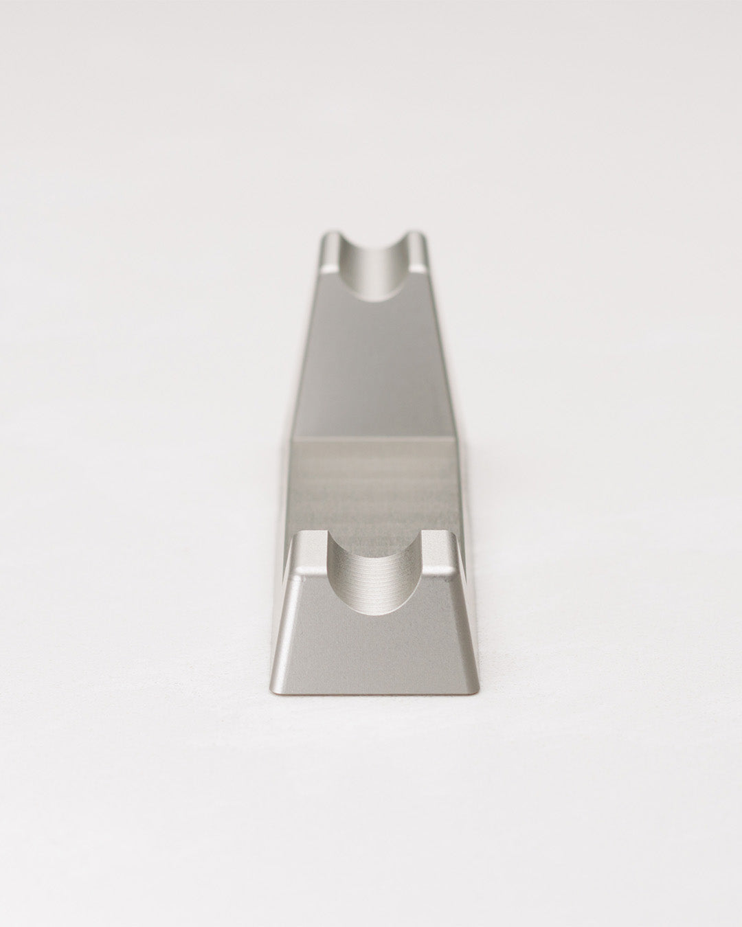 Henson Razor Stand – Premium 6061 Aluminum, at Sama Homes