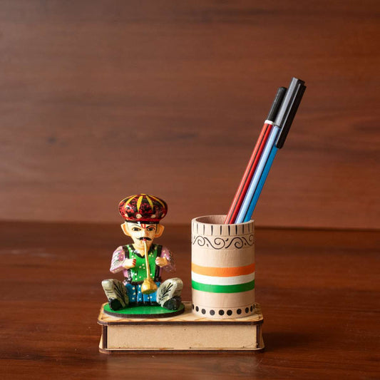 Varanasi Wooden Musician Pen Holder