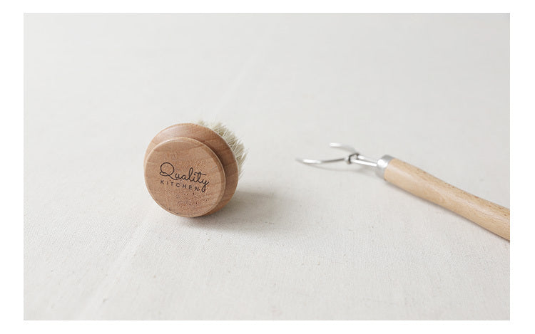 Simple wood handle pot brush