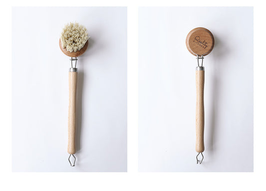 Simple wood handle pot brush