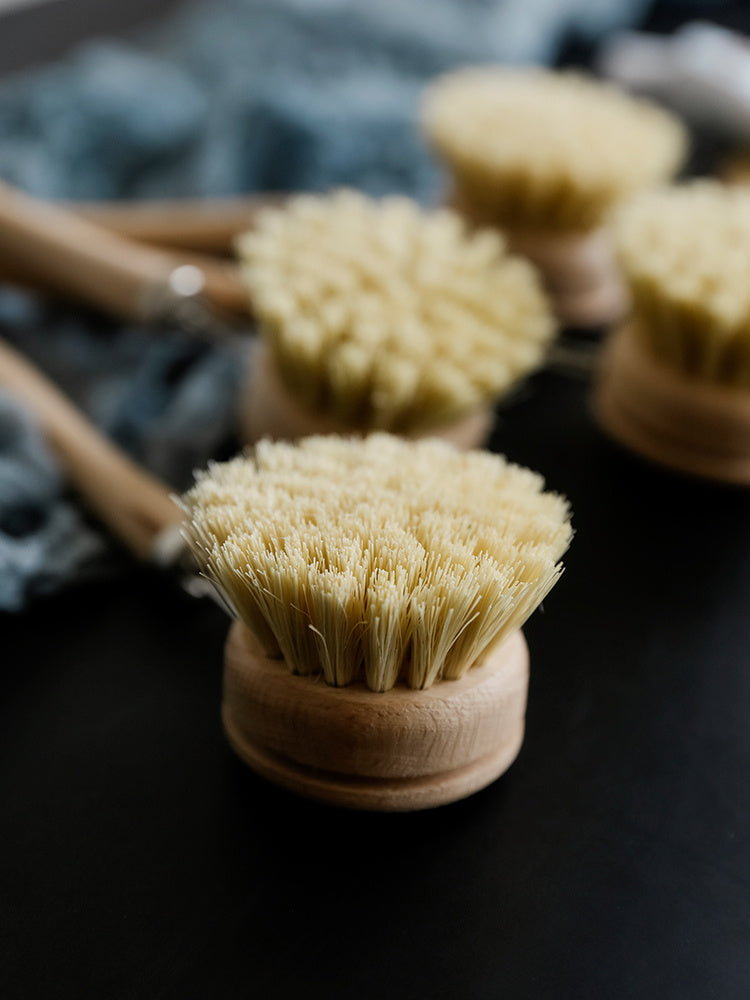 Simple wood handle pot brush