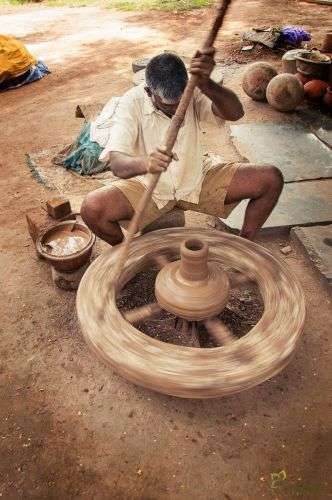 Clay Rice Pot with Strainer Plate