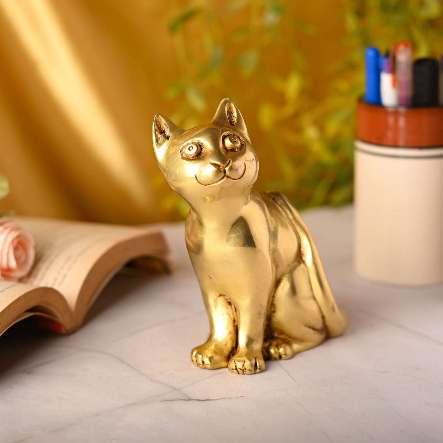 Brass Cat Sitting Statue (5.3 Inch)