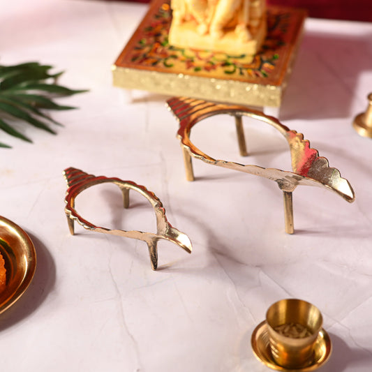Brass Conch Stand Set