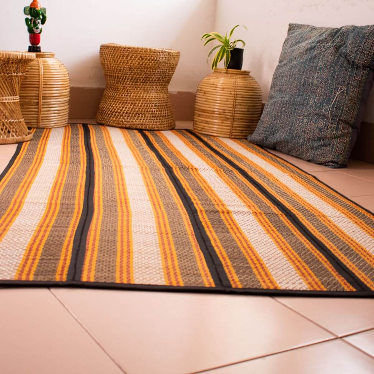 Hand-made river grass Madur Mats - Small (4 Fold)