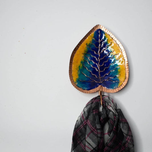 Meenakari Key holder (Copper Enamel) – leaf pattern