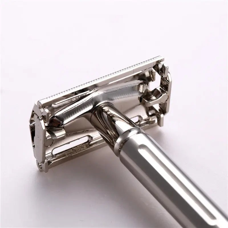 Premium Men's Classic Safety Razor Set – Folding Double Edge Shaver with 5 Titanium-Coated Blades | Professional Barber Tool for Face & Body