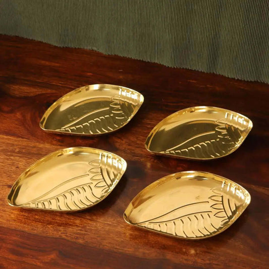 Brass Shanku Plate - Set of 4 |Traditional pooja plate for festival gift