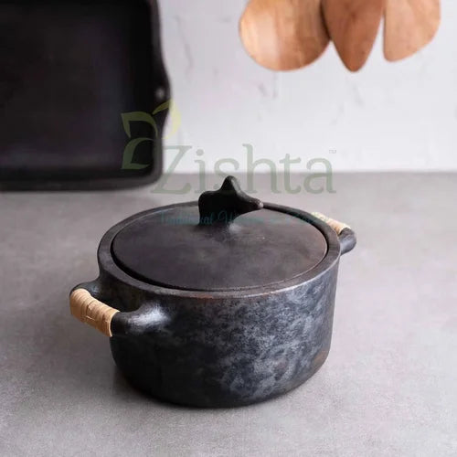 Mesthin: Manipur Black Pottery Pot