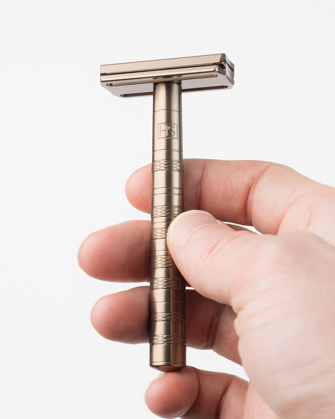 Henson AL13-M Razor Tan – Premium Safety Razor for Smooth Shaving | Samahomes.ca