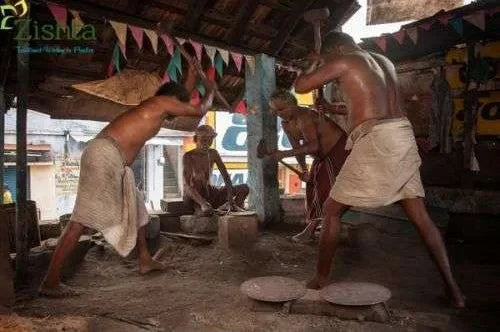 Traditional Sengottai Iron Dosa Kallu (Pure Iron Tawa)